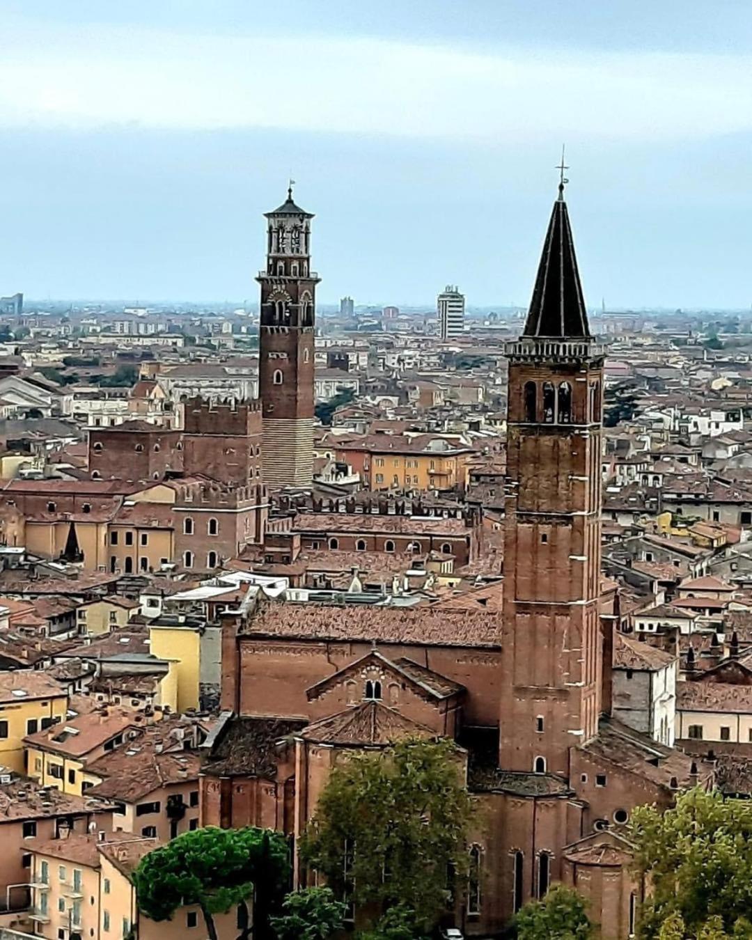 Casa Vacanza Elena Verona Bagian luar foto